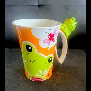Indra Handpainted Fine Stoneware 3D Happy Frog Coffee Mug 12 oz
